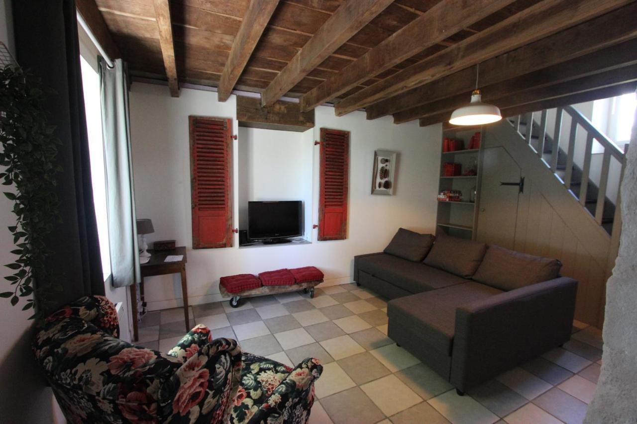 Lava Lodge Espinasse Екстер'єр фото