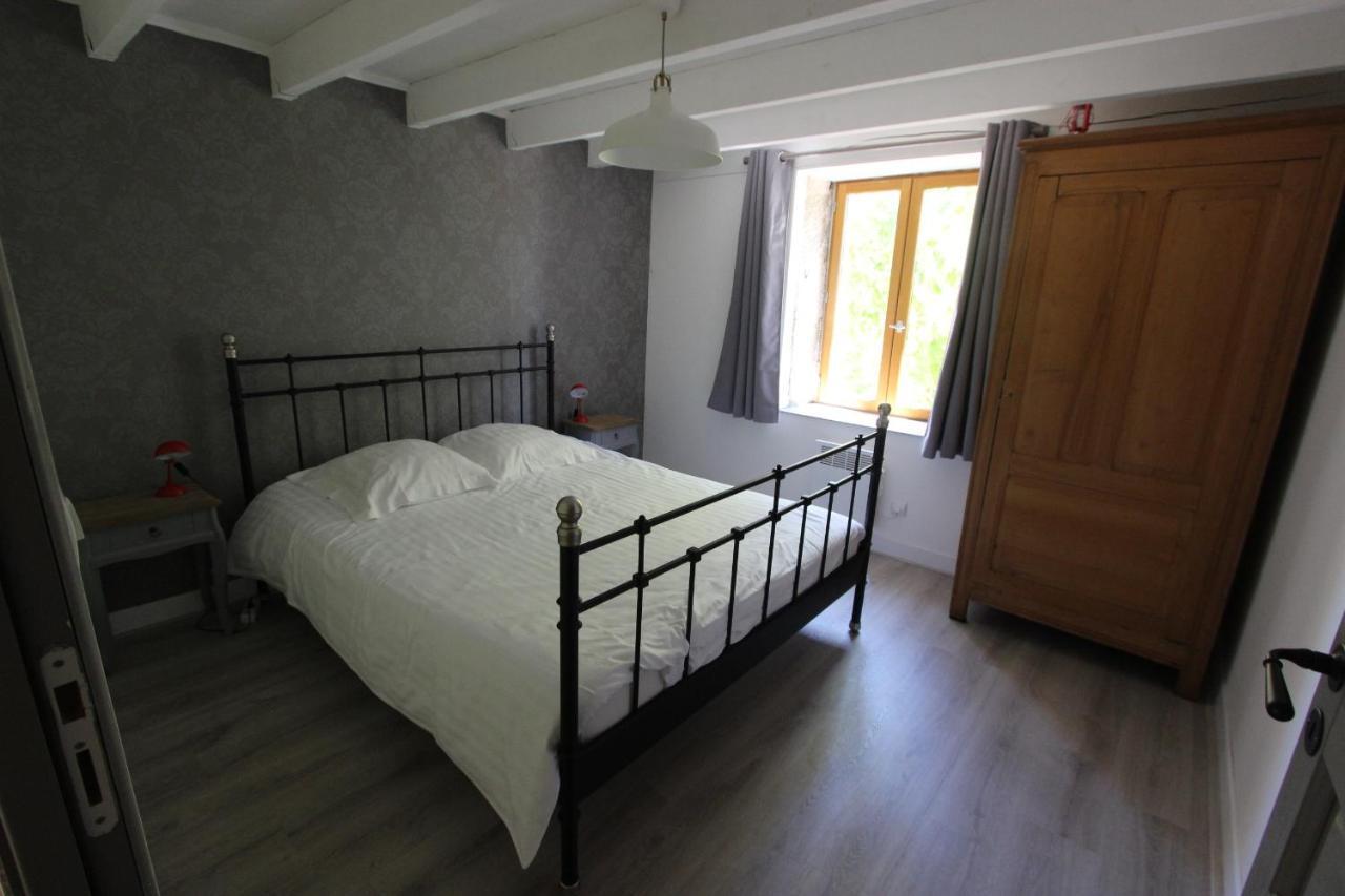 Lava Lodge Espinasse Екстер'єр фото